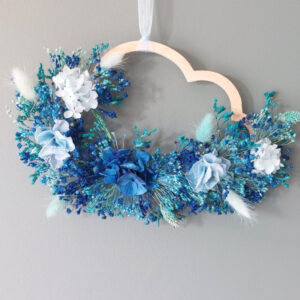 Nuage fleuri Azur réalisé en fleurs séchées et stabilisées